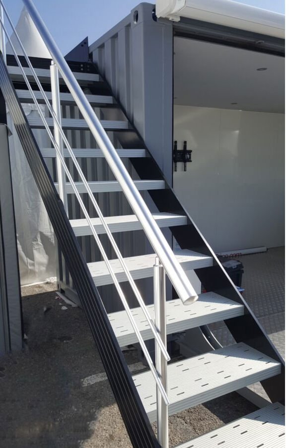 Les nombreux avantages d’un escalier en aluminium