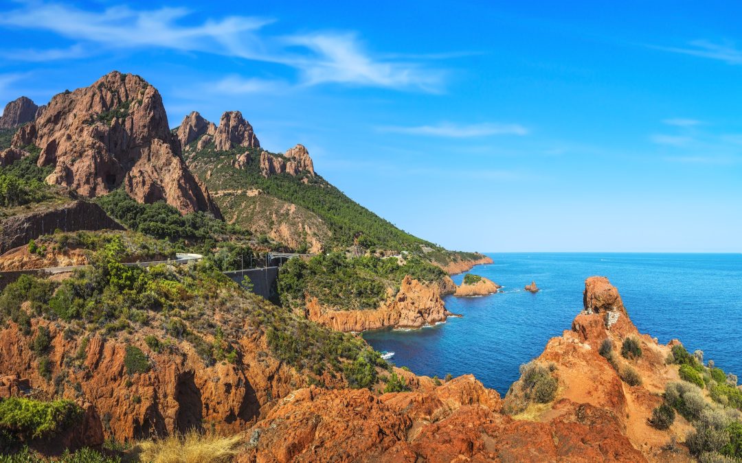 La réserve naturelle de Cap Roux : une merveille préservée de la côte méditerranéenne française