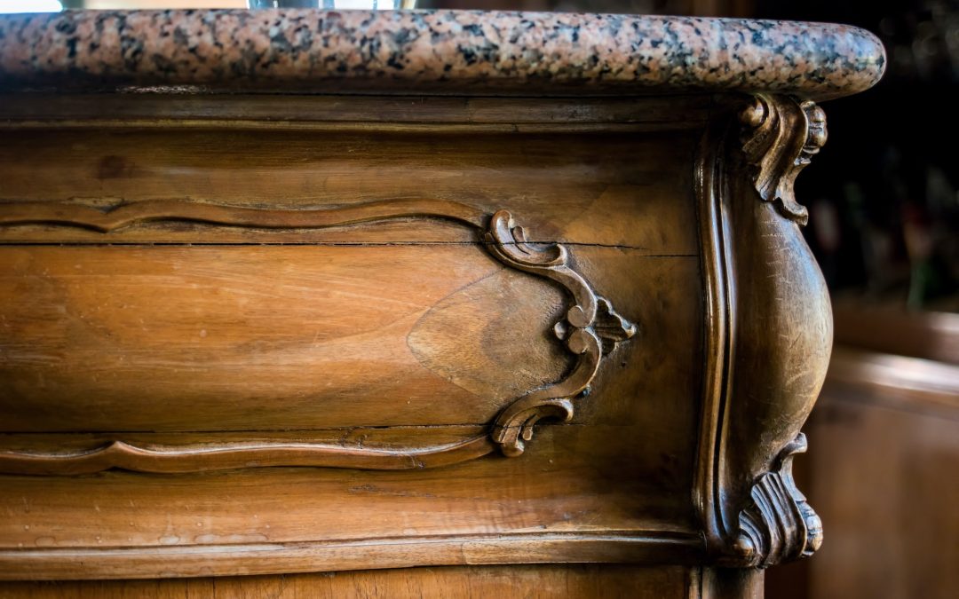 Transformation de vieux meubles : Comment transformer de vieux meubles en objets déco tendance ?