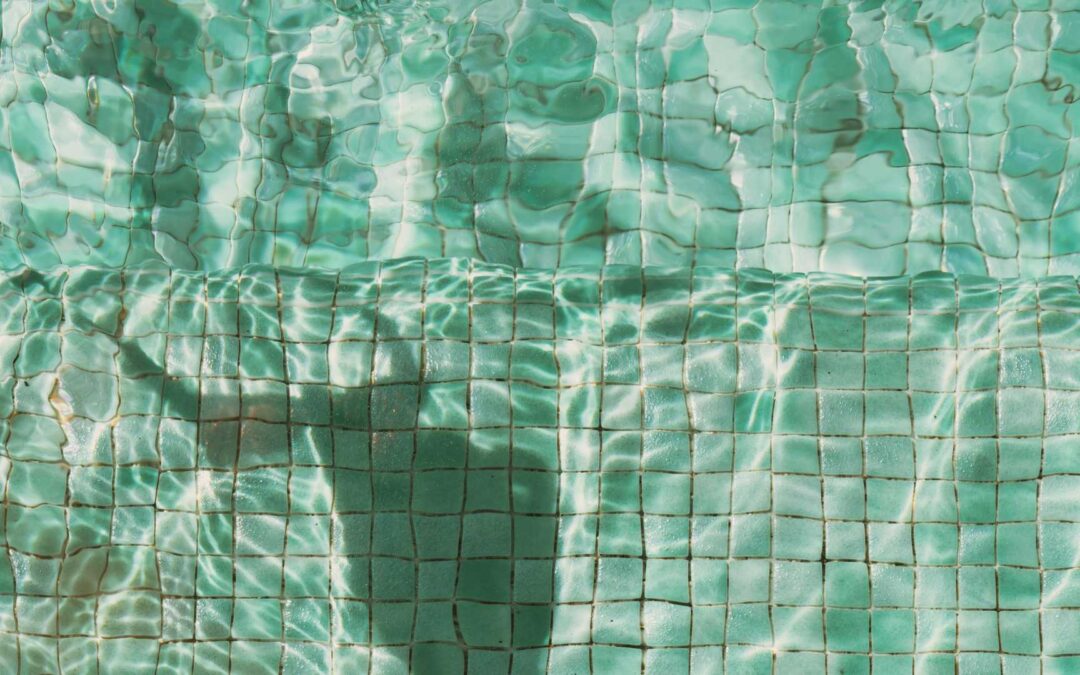 Entretien de la piscine pendant les voyages