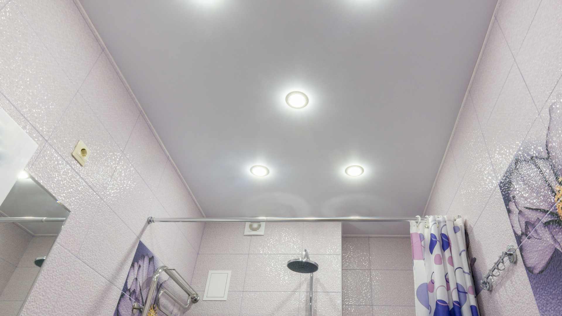 plafond salle de bain